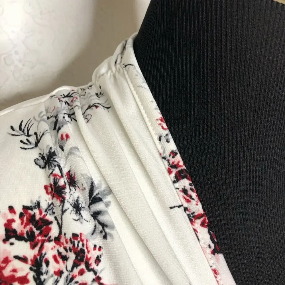 White House Black Market whbm white